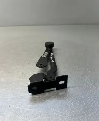 Volvo XC90 Tailgate/trunk/boot hinge 30674751
