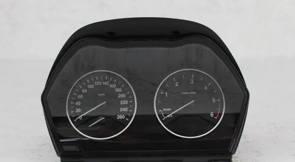 BMW X1 F48 F49 Speedometer (instrument cluster) 9295446 10591730 6847117