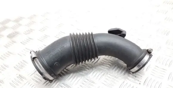 Audi A5 Sportback 8TA Turbo air intake inlet pipe/hose 059129627L 05129615F