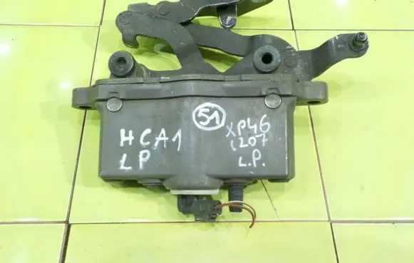 Mercedes-Benz E C207 W207 Engine bonnet/hood hinges A2129066301 NABOJ