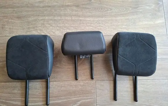 Citroen DS3 Rear seat headrest FEF