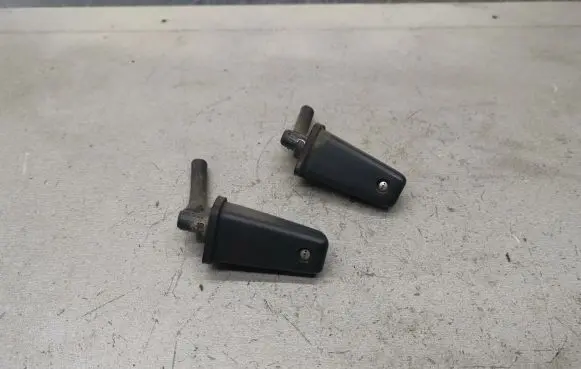 Nissan Vanette Windshield washer spray nozzle 