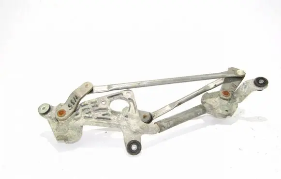 Suzuki SX4 Front wiper linkage 