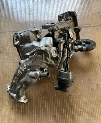 Mercedes-Benz E W212 EGR valve A2C53362275