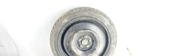 Toyota Avensis T250 R17 spare wheel 