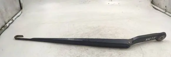 BMW 3 E46 Front wiper blade arm