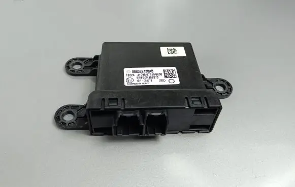 Jeep Cherokee Other control units/modules 068382438AB