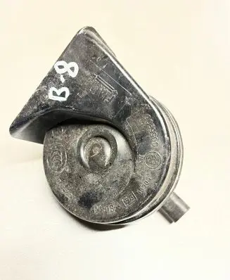 BMW 3 E90 E91 Horn signal A046522