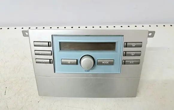 Toyota Corolla Verso AR10 Climate control unit 559000F030