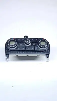 Nissan Qashqai Climate control unit 27500BR45A