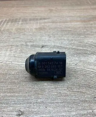 Mercedes-Benz E W211 Parking PDC sensor 0015427418 0263003167