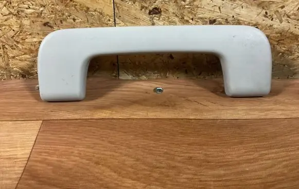 Audi A4 S4 B7 8E 8H Front interior roof grab handle 8E0857607