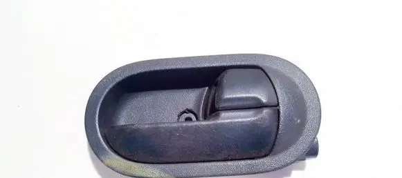 Mitsubishi Colt Front door interior handle