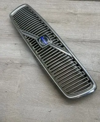 Volvo V70 Front grill 8659875