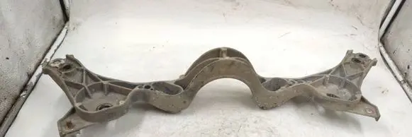BMW X3 E83 Rear differential/diff mount bracket 