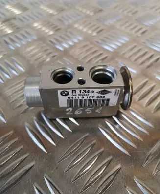 BMW X5 E70 Air conditioning (A/C) expansion valve 64119187630 324544 R134A
