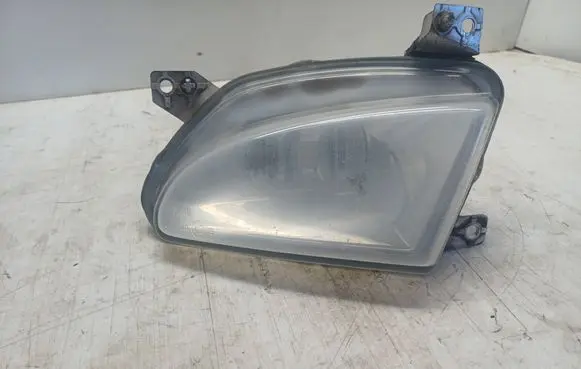 Peugeot 607 Front fog light 89200715 6204W5 16122143