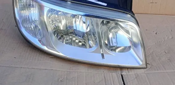 Hyundai Matrix Headlight/headlamp 92102176