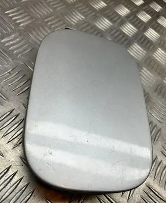 Mercedes-Benz C W203 Fuel tank cap A2035840738