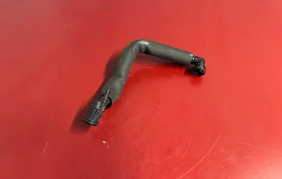 Breather/breather pipe/hose