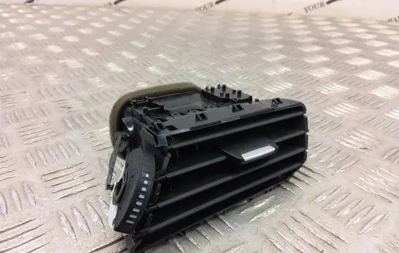 BMW X1 F48 F49 Dashboard side air vent grill/cover trim 9292740