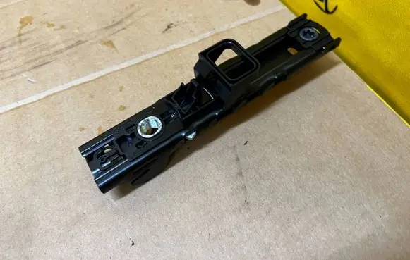 Ford Escape IV Seat belt height adjuster LJ6B-611C46-AA LJ6B611C46AA