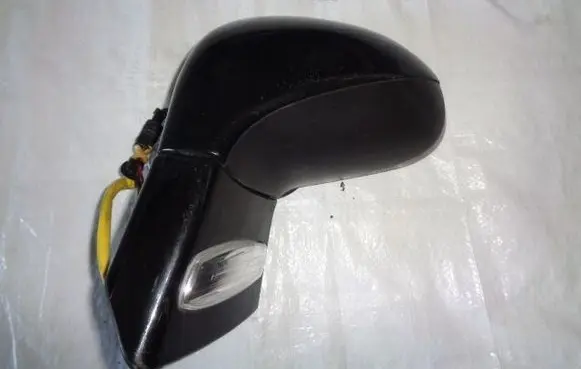Peugeot 308 Front door electric wing mirror 6PIN