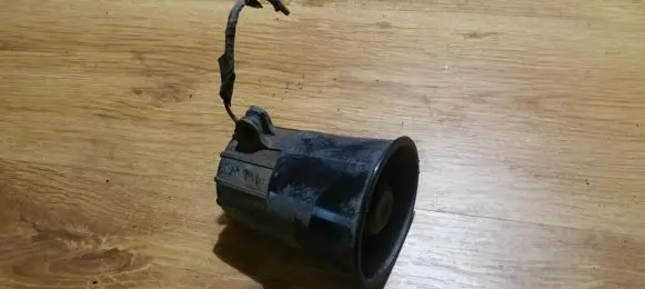 Nissan Primera Horn signal