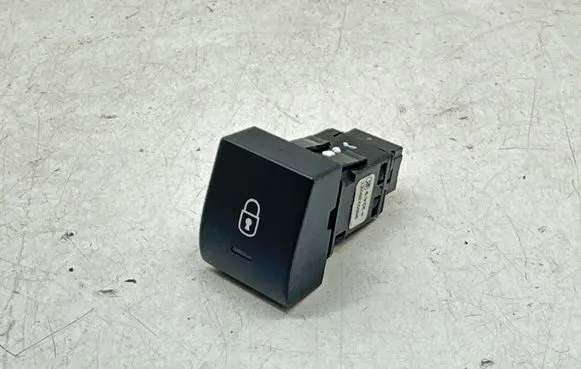 Peugeot 3008 I Central locking switch button 96652390XT