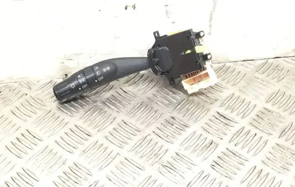Subaru Legacy Indicator stalk 17A0894