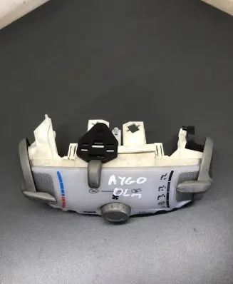 Toyota Aygo AB10 Climate control unit 559000H020 69610001 12060906