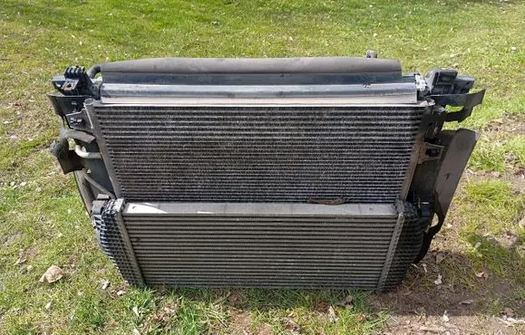 Chrysler Grand Voyager V Radiator set 04677769AF 04677754AB