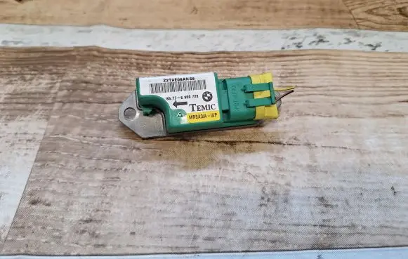BMW 5 E39 Airbag deployment crash/impact sensor 65776900728