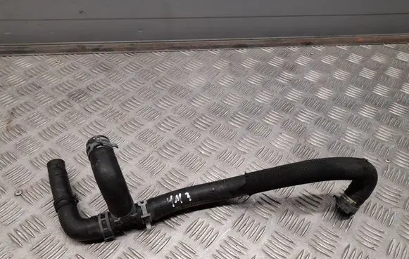 Audi Q7 4M Engine coolant pipe/hose 4M0819372BR