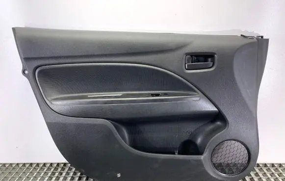 Mitsubishi Mirage VI G4 Attrage Front door card panel trim