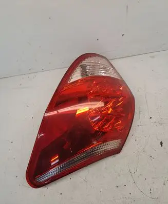 Toyota RAV 4 (XA30) Rear/tail lights J88
