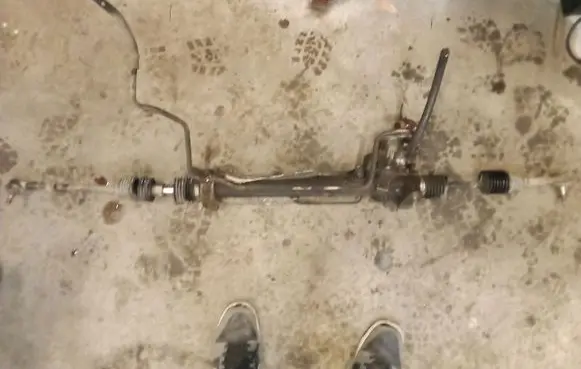 Volkswagen Golf IV Steering rack 1J1422105DE