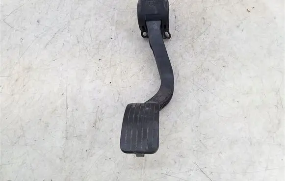 Citroen C4 Grand Picasso Accelerator throttle pedal 9654725380