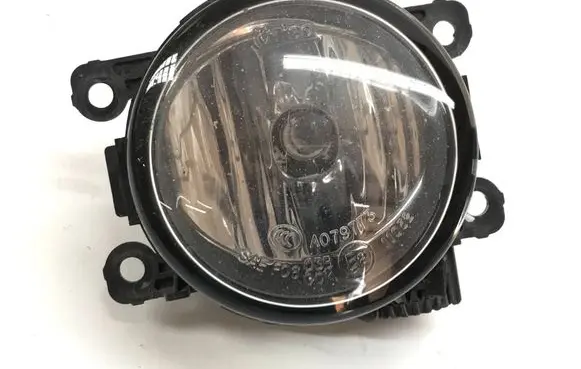 Renault Kadjar Front fog light 261503971R 89208441