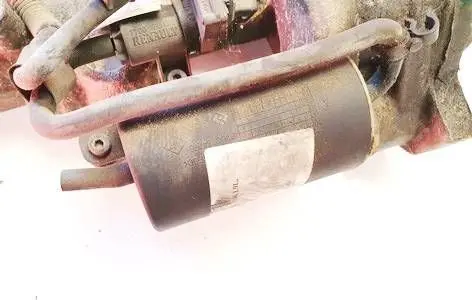 Vacuum air tank