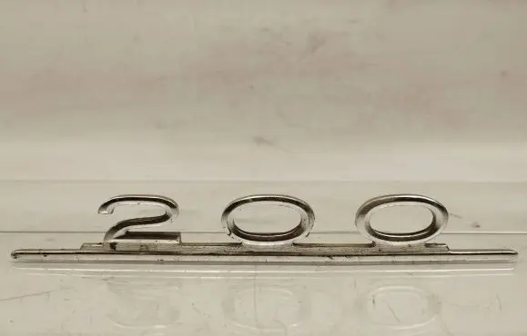 Mercedes-Benz W123 Manufacturers badge/model letters 1238170215