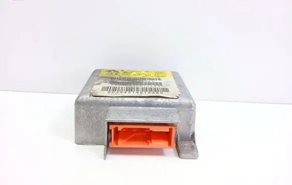 Mercedes-Benz C W202 Airbag control unit/module 0008208026 12198403