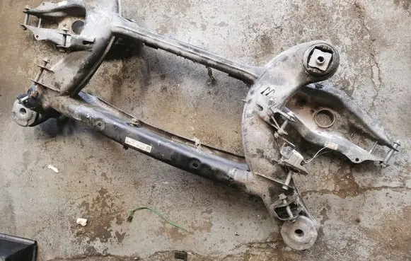 Mercedes-Benz C W205 Rear subframe A2043521114