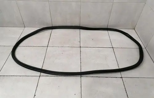 BMW 1 F40 Rubber seal front coupe door window 8491416