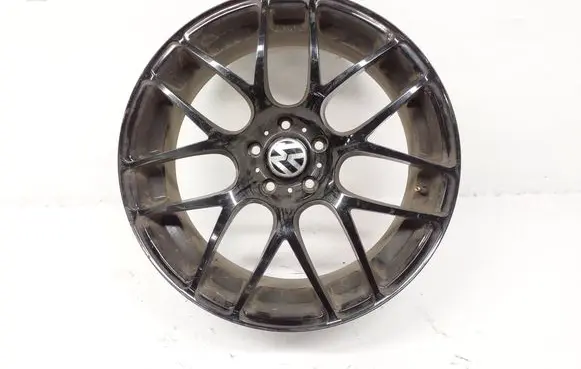 Volkswagen Amarok R20 alloy rim E42208506S