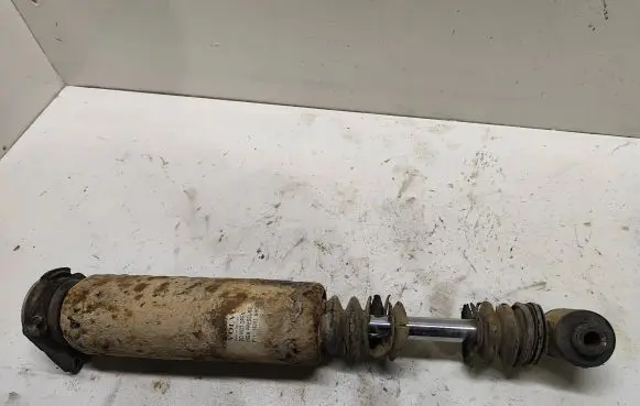 Volvo V70 Rear shock absorber/damper 8624606 16283