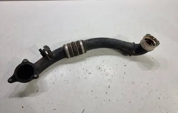 BMW 7 G11 G12 Intercooler hose/pipe 8601684 11884414 1371