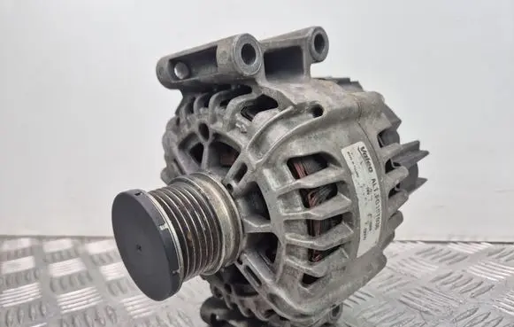 Mercedes-Benz E W212 Generator/alternator A0009067902 A0009063000 FG15T036