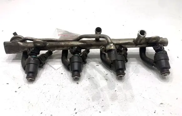 BMW 3 E46 Fuel main line pipe 