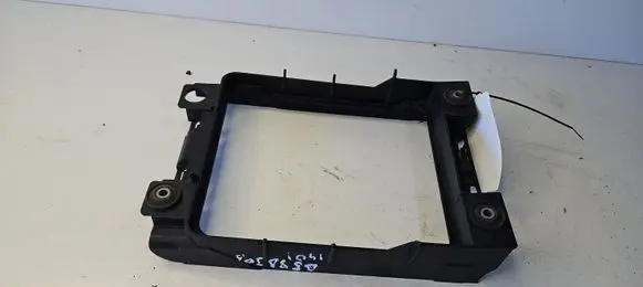 BMW 1 F20 F21 Radiator trim 8625445 00862544502 T964741